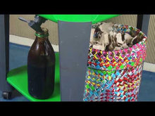 Video laden en afspelen in Gallery-weergave, Wormenbak - City Worms